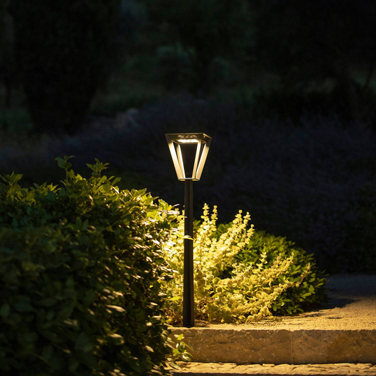 LED-solcellsgånglampa Metro med sensor, grå