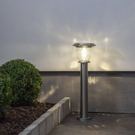 LED-solcellsgånglampa Pireus med dag/natt-sensor